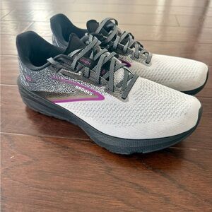 Brooks Launch 10 Mens Size 11 Gray Purple Running Shoes Sneakers